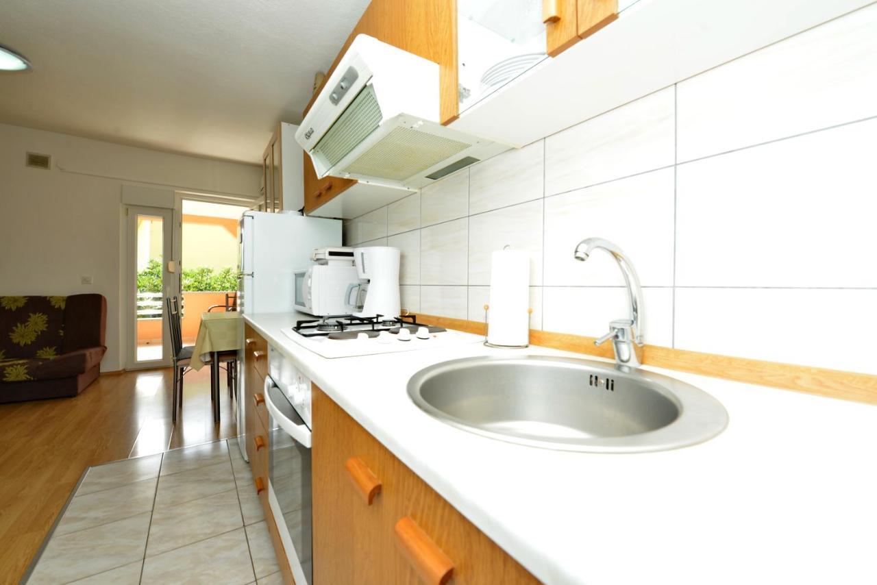 Apartment Nada Vir Exterior foto