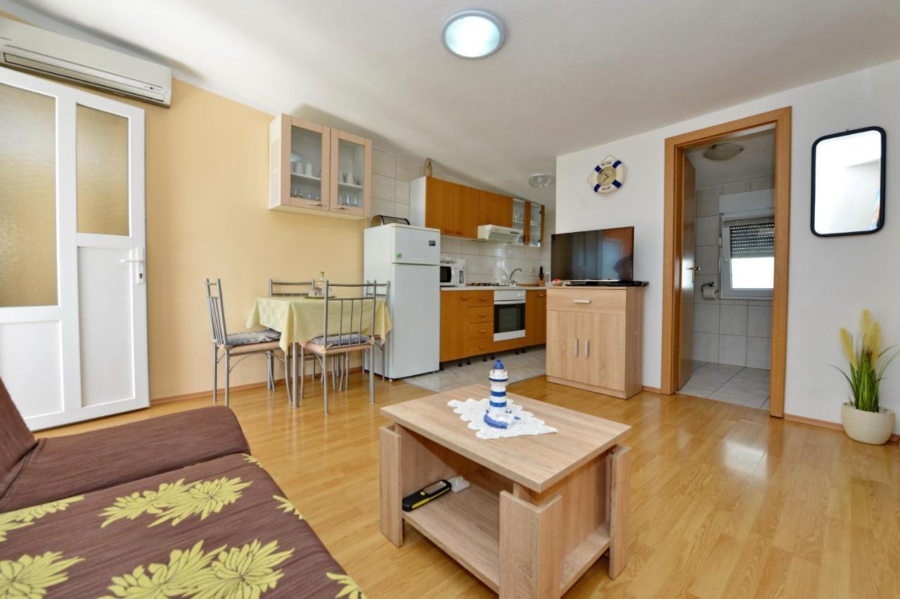 Apartment Nada Vir Exterior foto