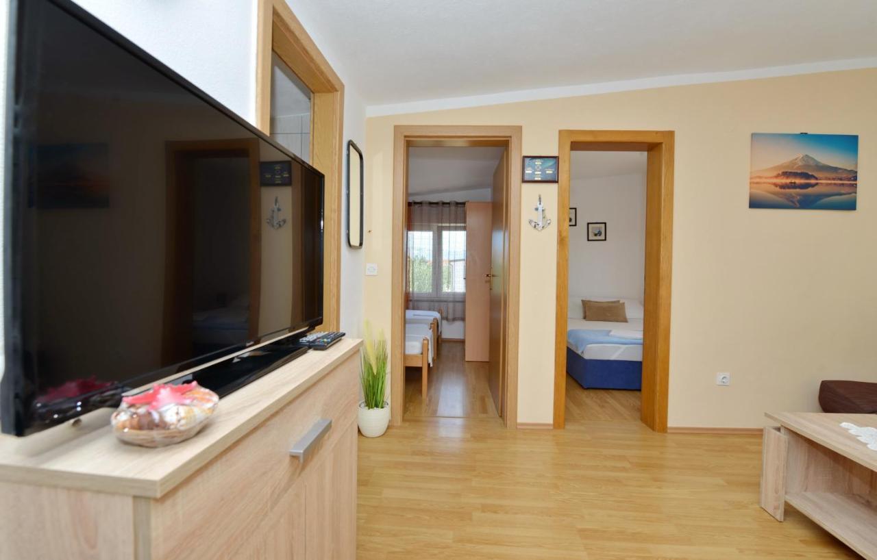 Apartment Nada Vir Exterior foto