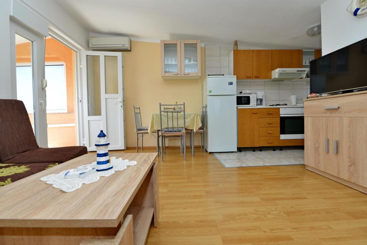 Apartment Nada Vir Exterior foto